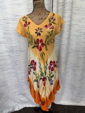 Vintage Pineapple Yellow & Orange Floral V-Neck Tunic Dress